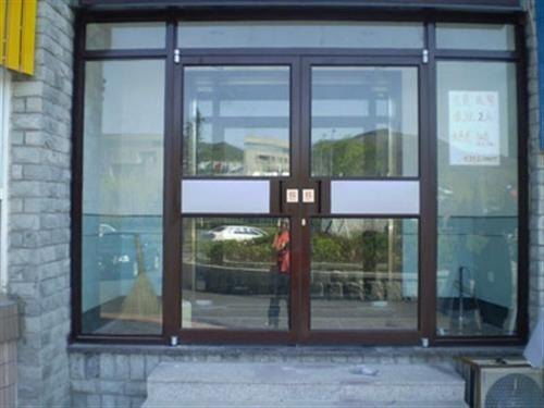 濟寧肯德基門與昌鑫門業 專業配件與品質之選